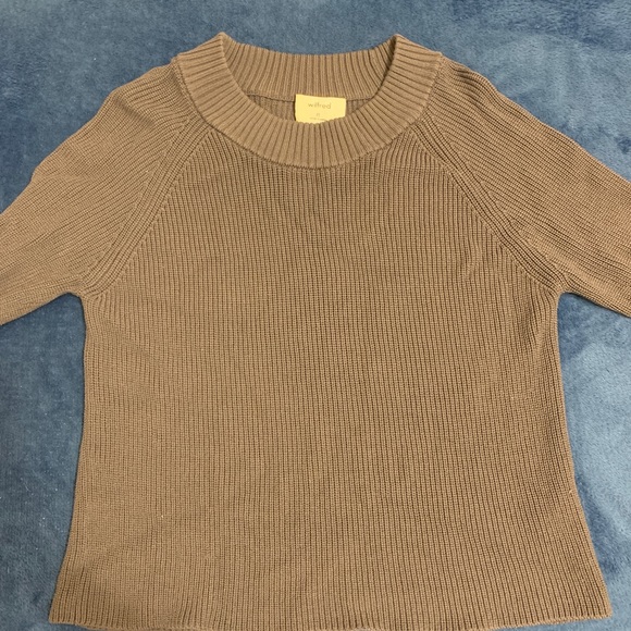 Aritzia jacket, dress, sweaters, tops bundle size XXS-XS - Picture 6 of 8